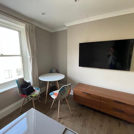 Spacious & Pristine 2Bd Flat - Balham Londres Exterior foto