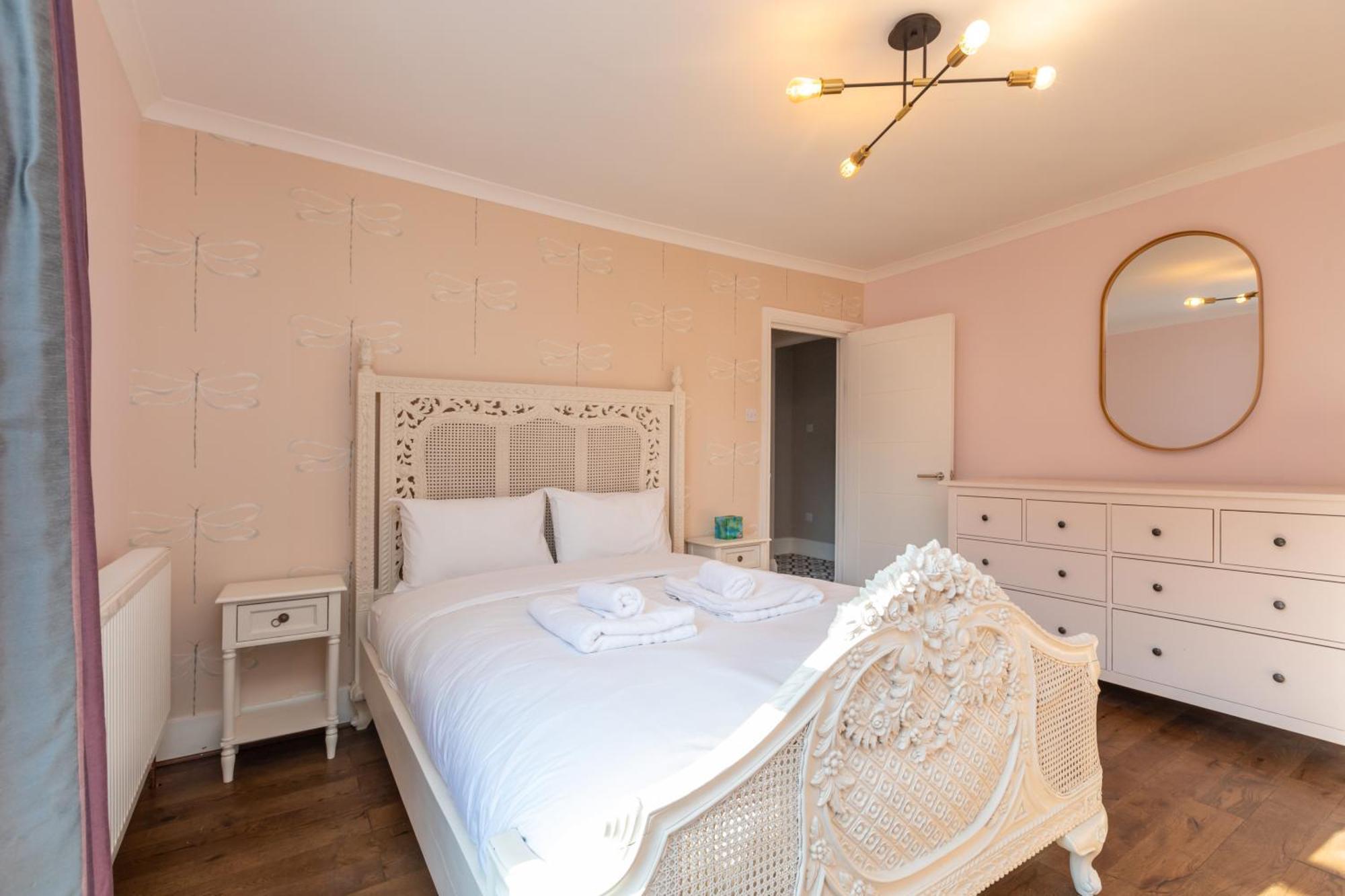 Spacious & Pristine 2Bd Flat - Balham Londres Exterior foto